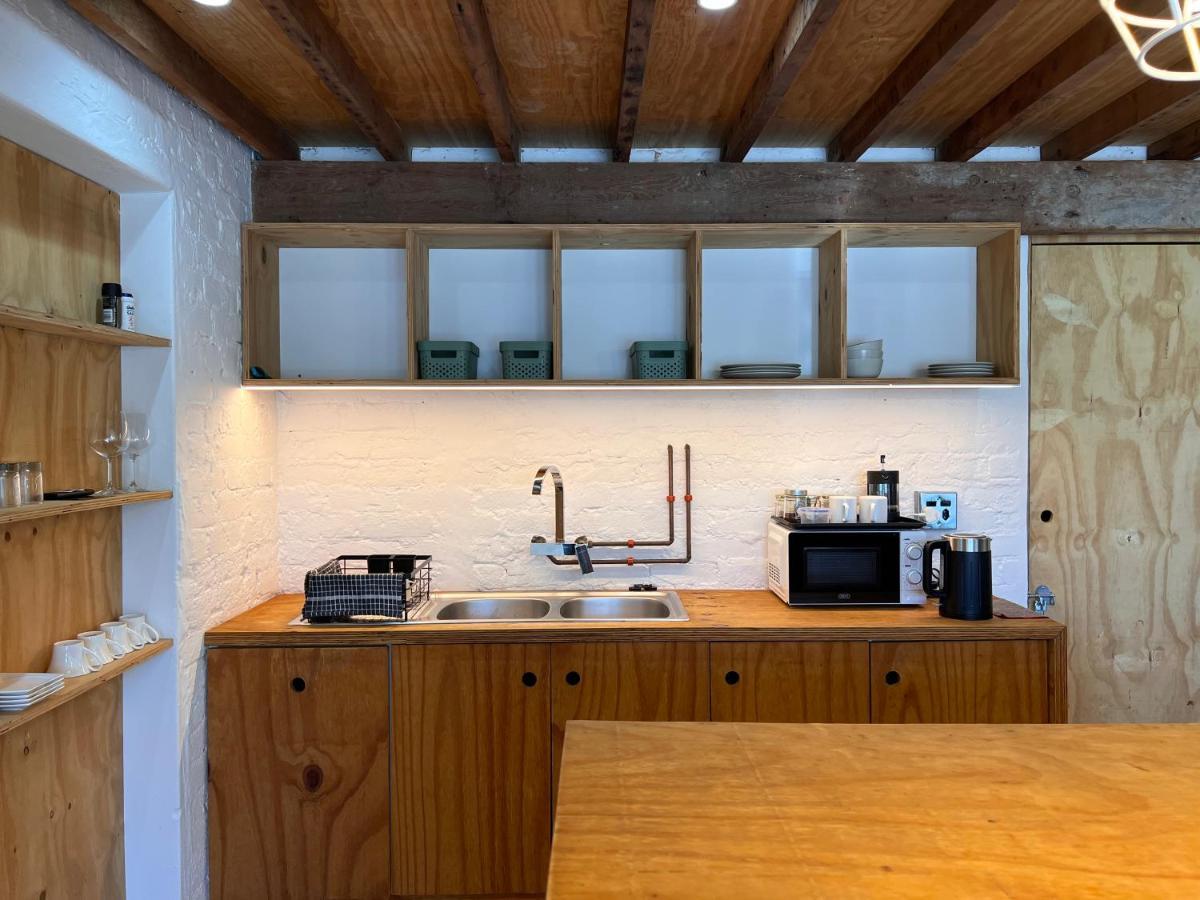 Greenhouse Apartment Mount Road Екстер'єр фото