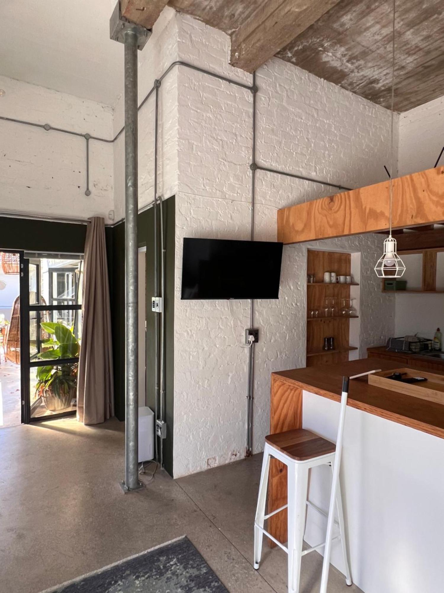 Greenhouse Apartment Mount Road Екстер'єр фото